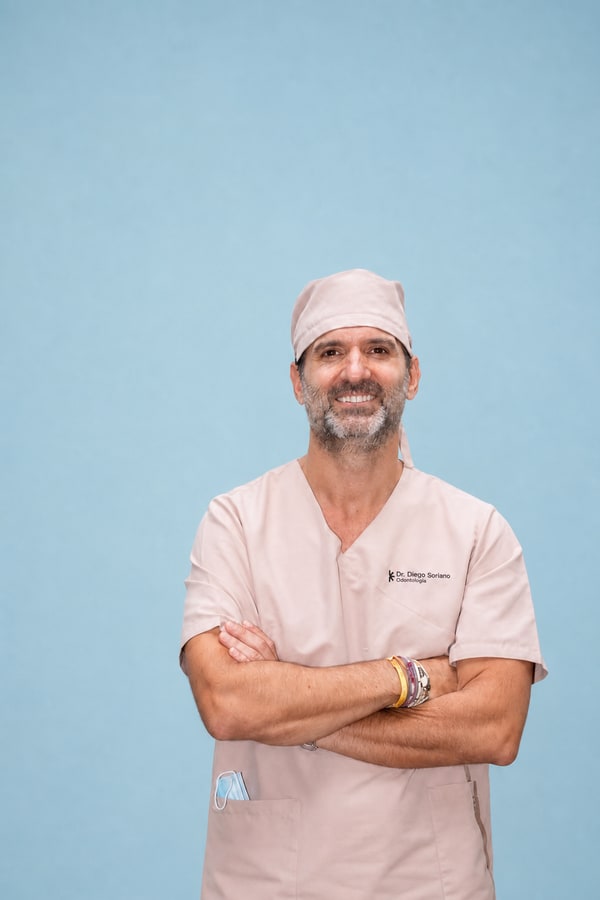 Diego Soriano Machado, Odontólogo · Periodoncia en Clínica Dentta