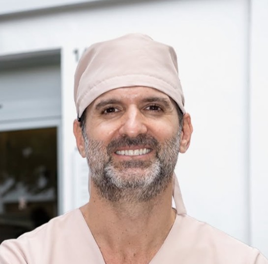 Diego Soriano Machado, Odontólogo · Periodoncia en Clínica Dentta